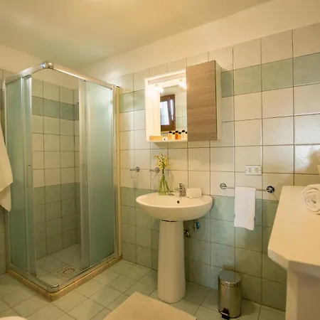 Apartman Ilios *